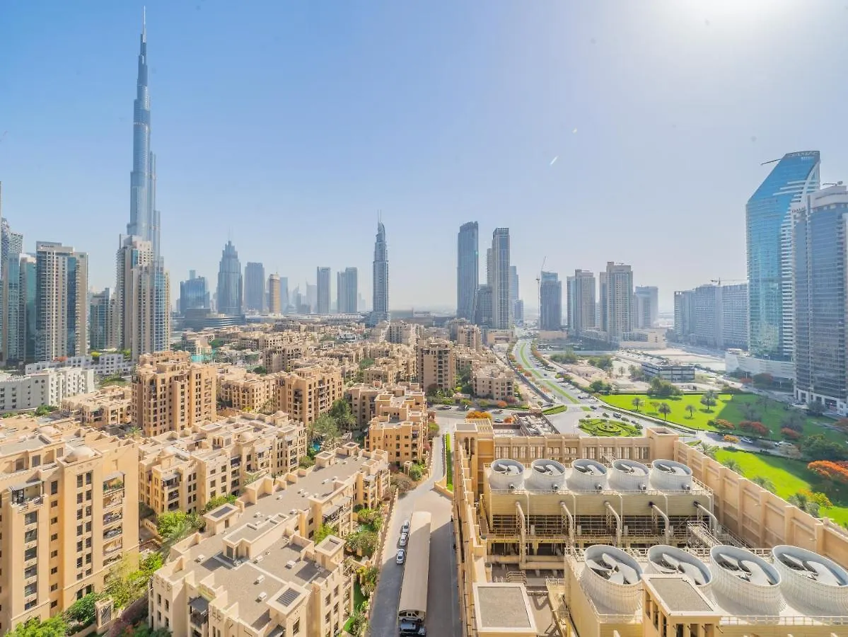 Glamorous Apartment Facing Burj Khalifa Dubai 0*,  United Arab Emirates
