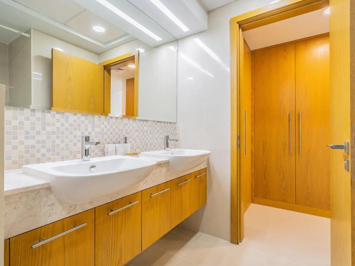 Glamorous Apartment Facing Burj Khalifa Dubai 0*,  United Arab Emirates